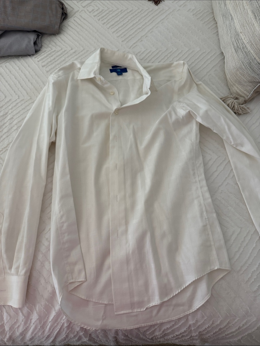 Egara Men's White Dress Shirt - Point Collar